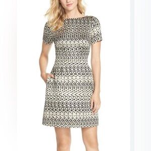 VINCE CAMUTO Guest Party Gold/Silver/Black Metallic Jacquard V-Back Dress SZ 10